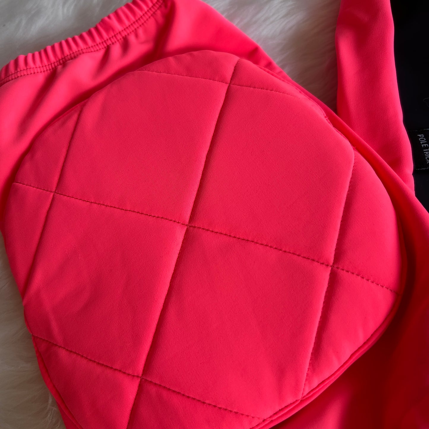 Rodilleras Pole Dance Rosa Neón con agarre en corva Negro