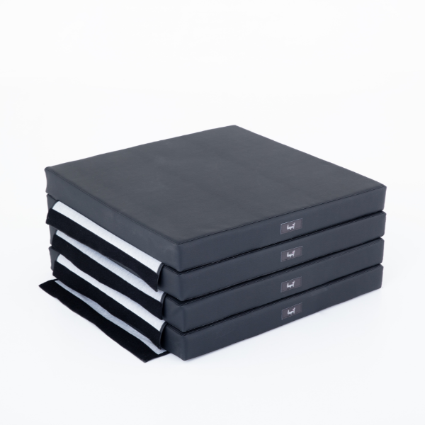 Colchoneta Cuadrada Lupit Pole - Premium