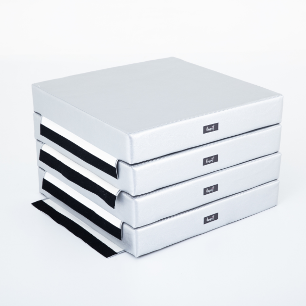 Colchoneta Cuadrada Lupit Pole - Estándar