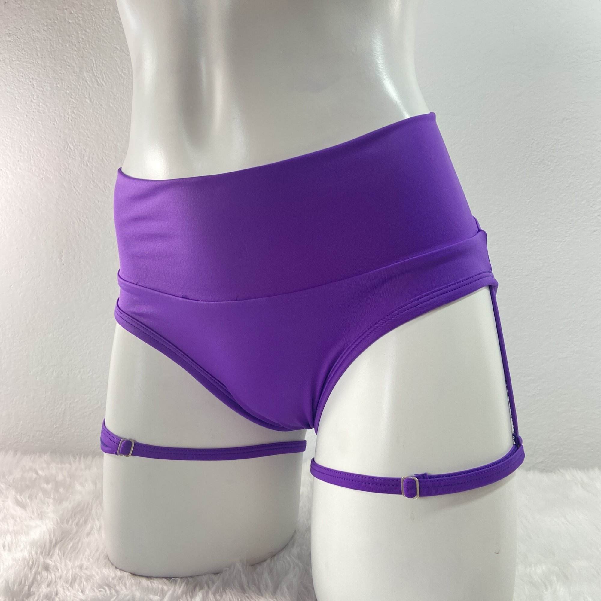 Pinup con Arnés Morado Talla CH
