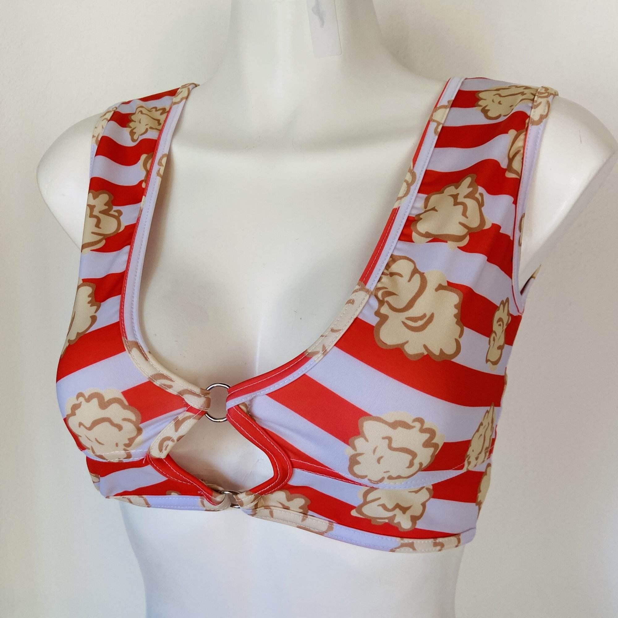 Croptop Popcorn con aros