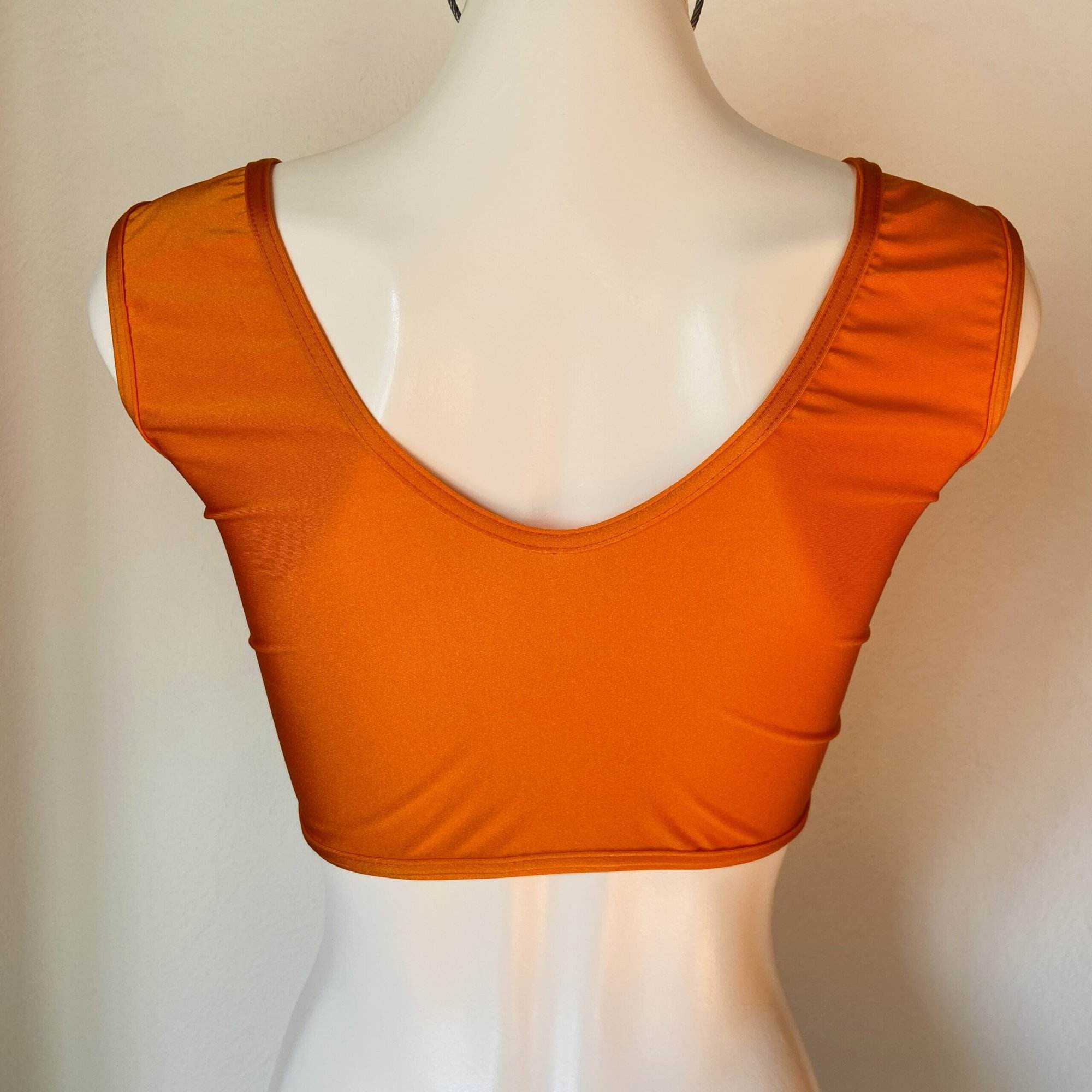 Croptop Naranja con aros Talla G